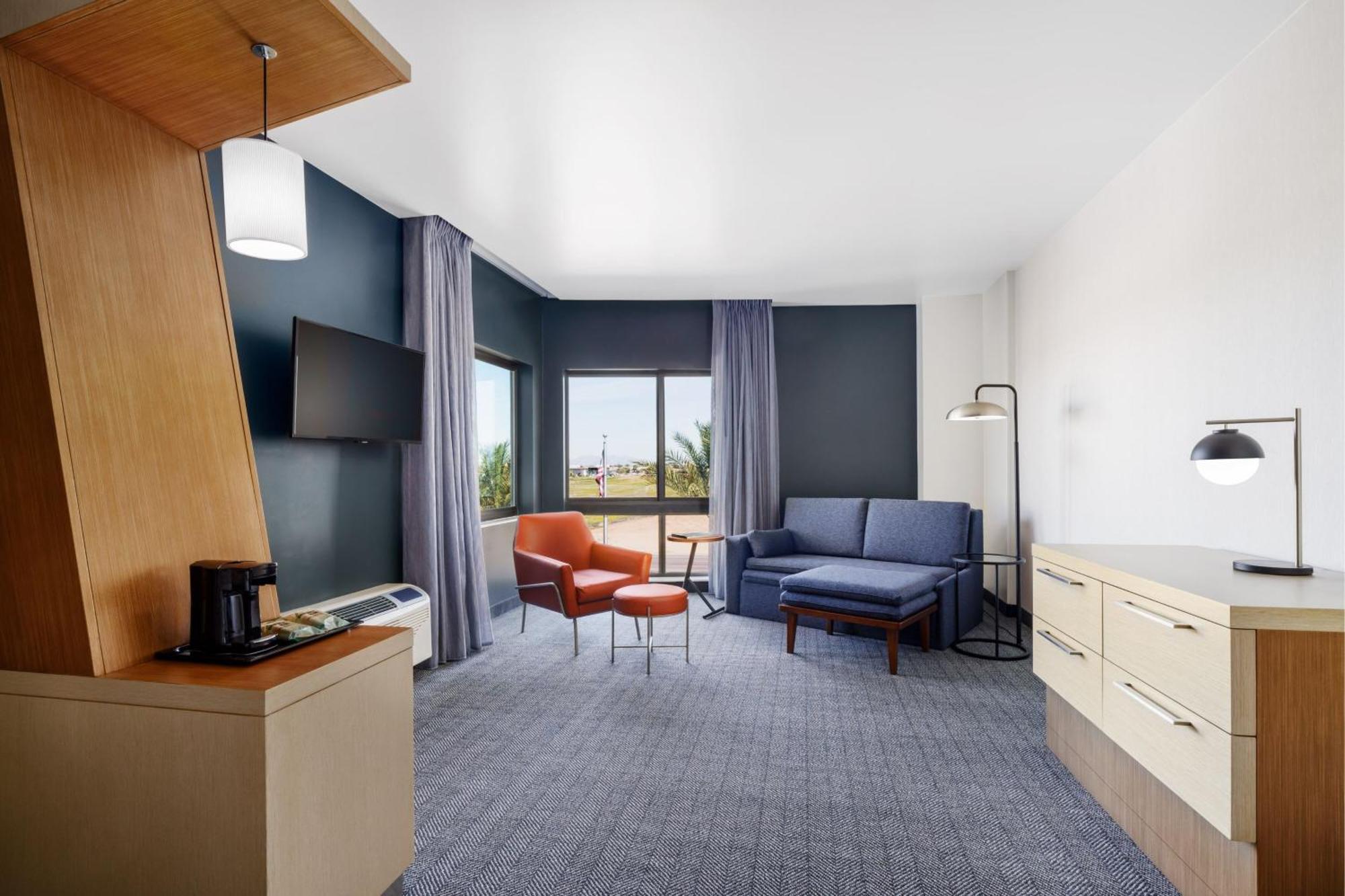Courtyard By Marriott Phoenix Mesa Gateway Airport Εξωτερικό φωτογραφία